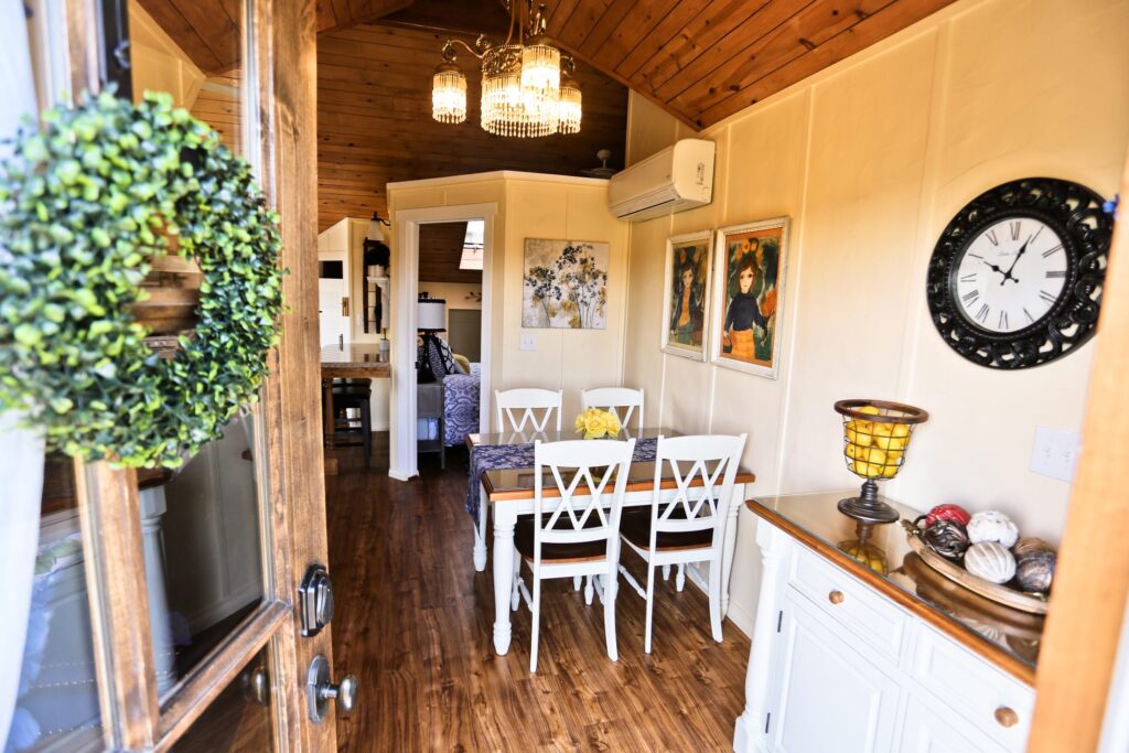 Briarwood Apartment dining nook