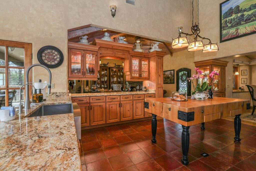 Briarwood Cottage Chef’s Kitchen with gas range