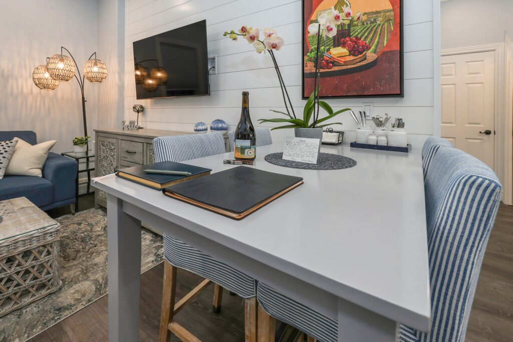 Clark House Apartment dining area