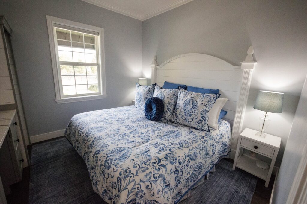 The king bedroom