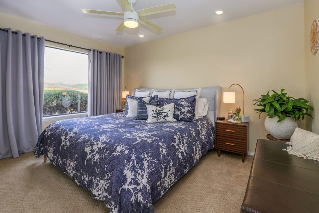 Kiler Canyon Ranch House primary ensuite king bedroom