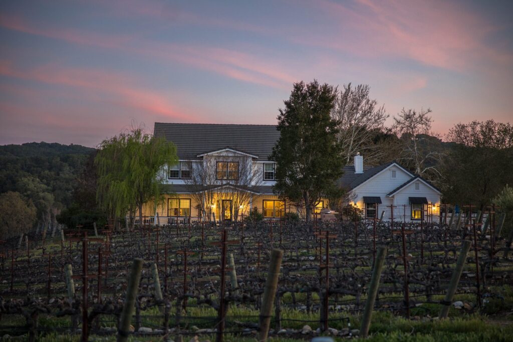 ONX Vineyard Stays: Luxury Wine Country Lodging in Paso Robles, California